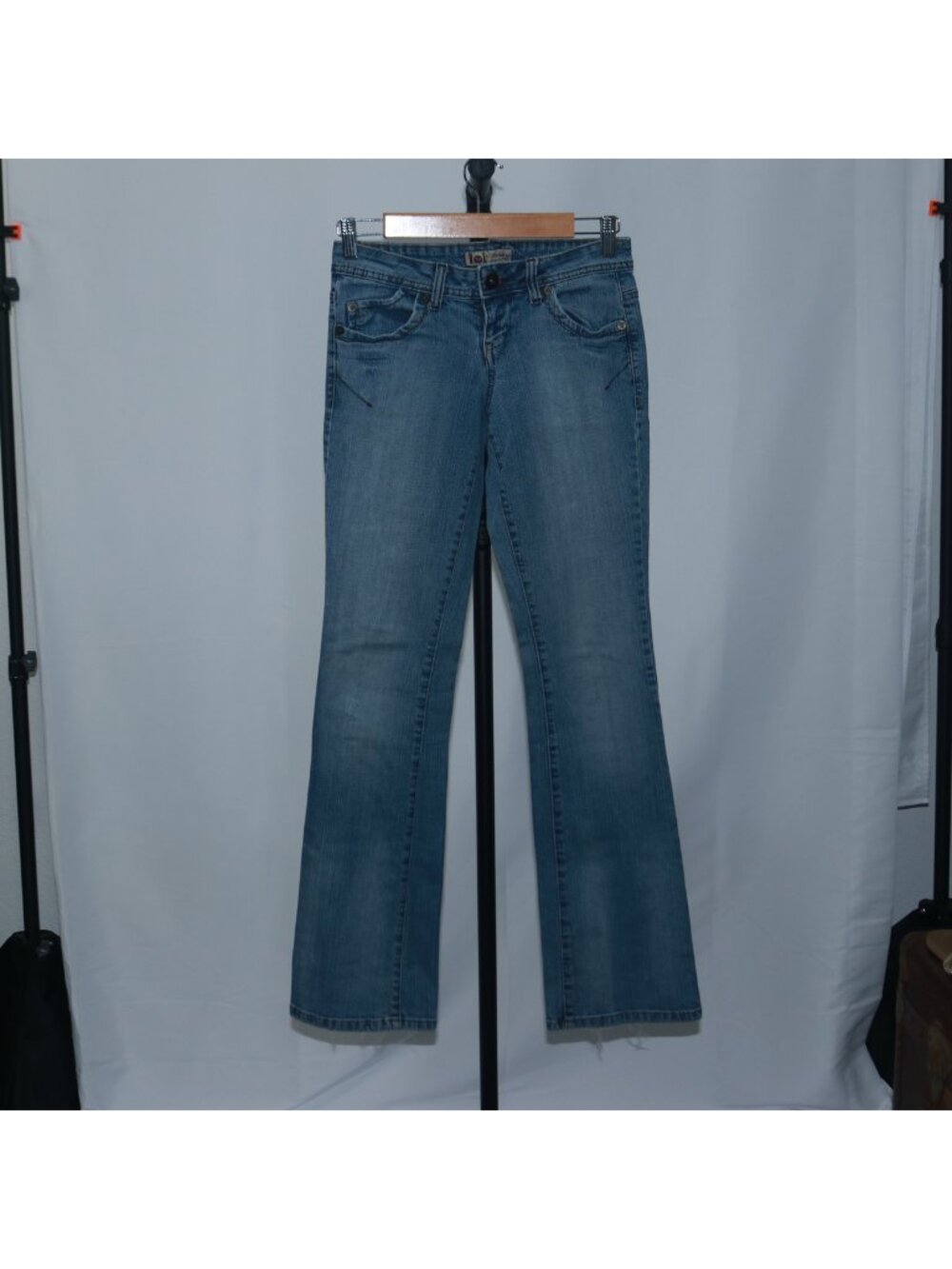 L.e.i Ashley Womens Juniors Ultra Low Rise Denim Jeans Blue Size 3